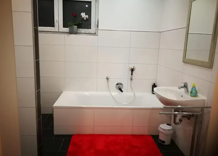 アパート Quiet Place アーハーン