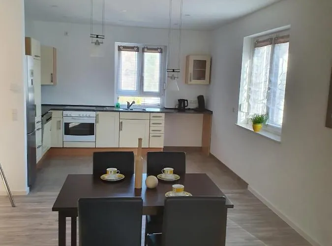 Quiet Place アーハーン